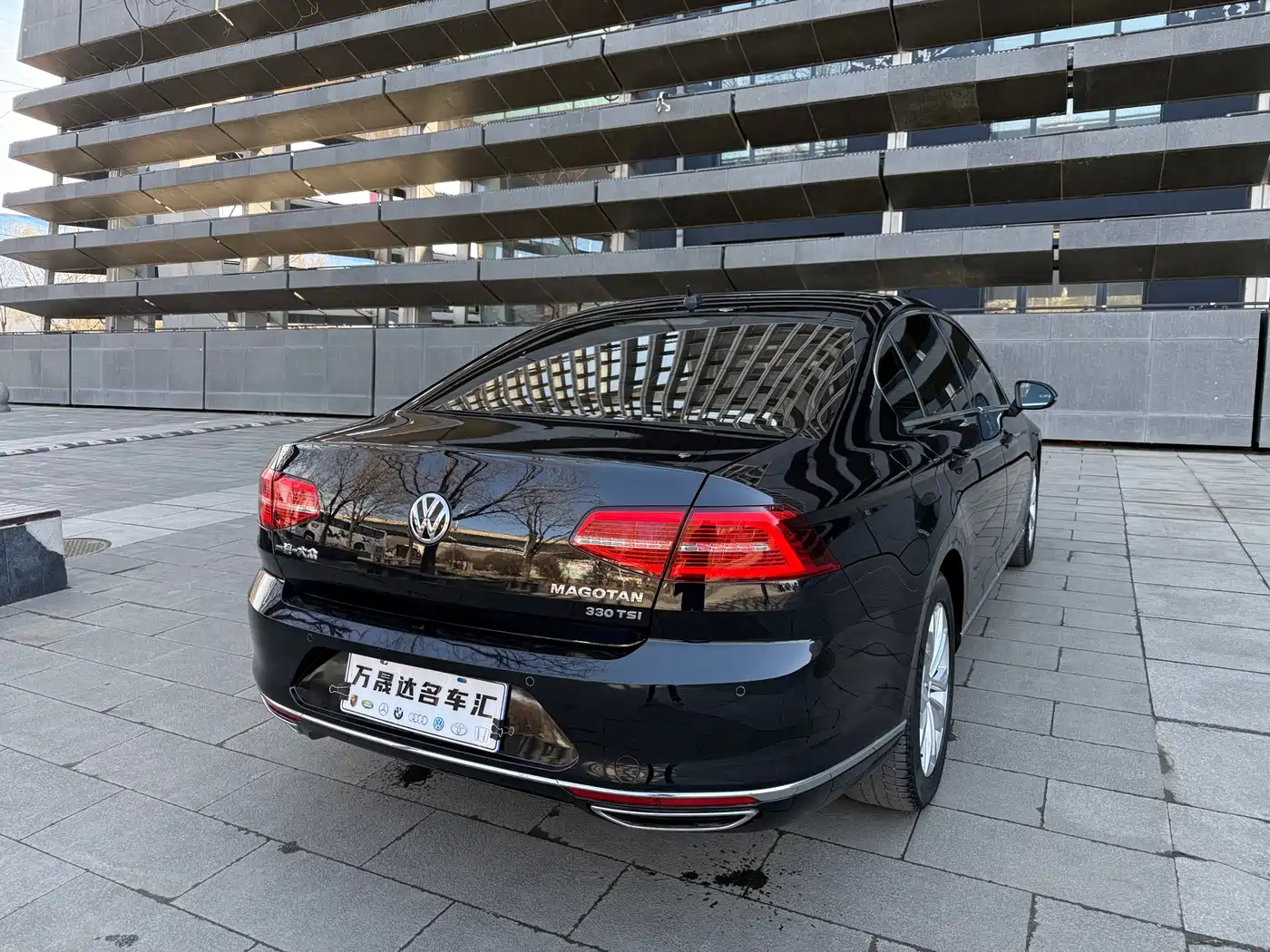 Volkswagen Magotan 2019 330TSI DSG Luxury China V фото 4