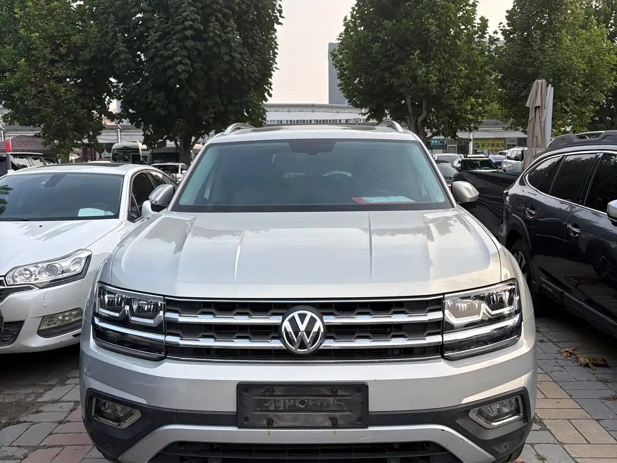Фото 2 - Volkswagen Teramont