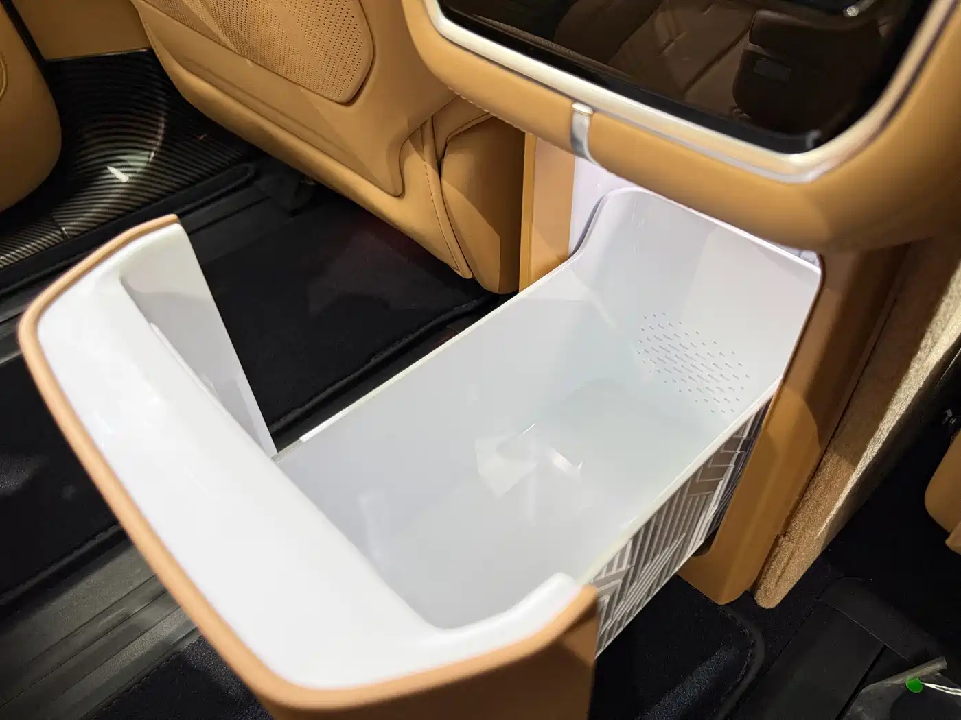 ZEEKR 9X 2026 2025 model Ultra Edition 70kWh
