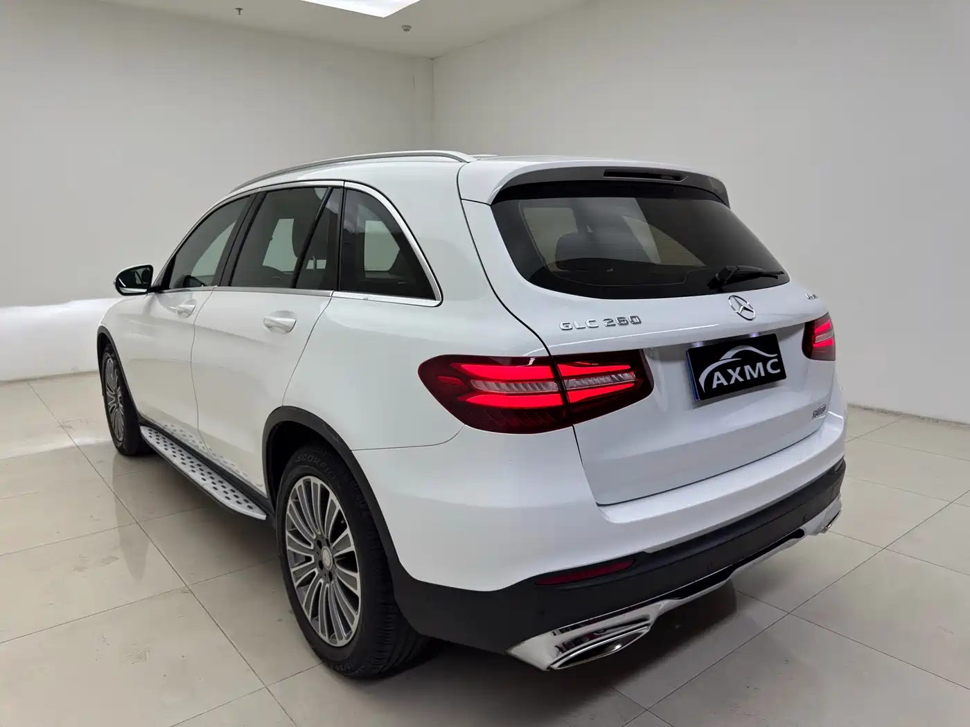 Mercedes-Benz GLC 2016 GLC 260 4MATIC Dynamic фото 4