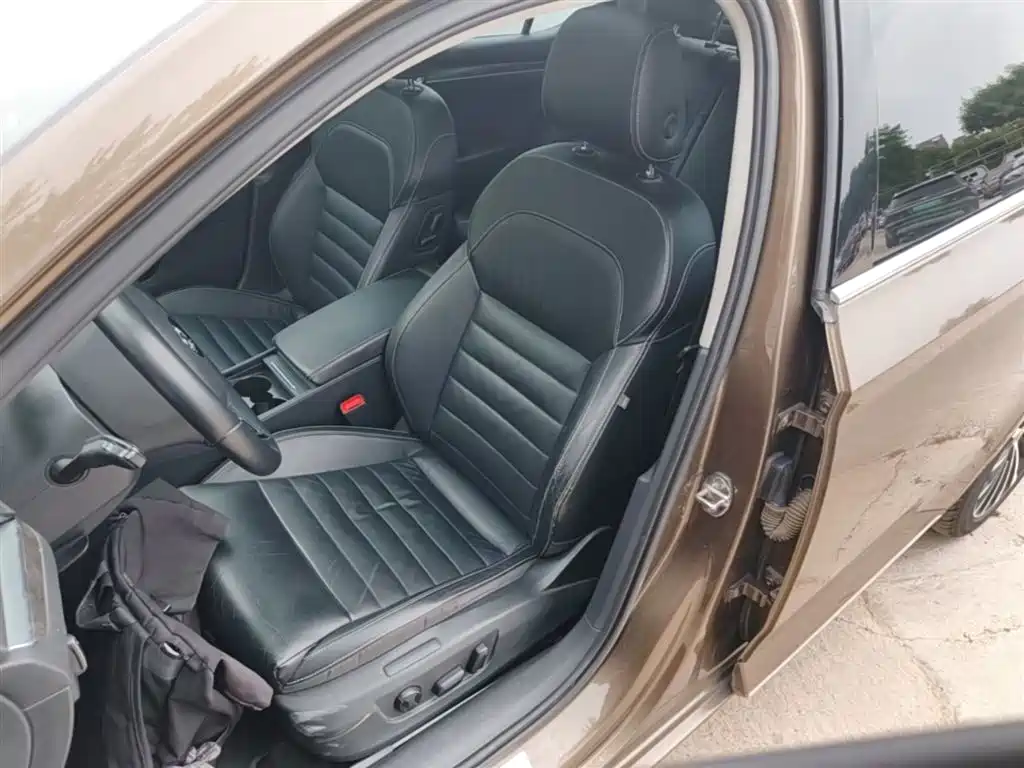 Škoda Superb 2016 TSI330 DSG Smart Edition фото 15