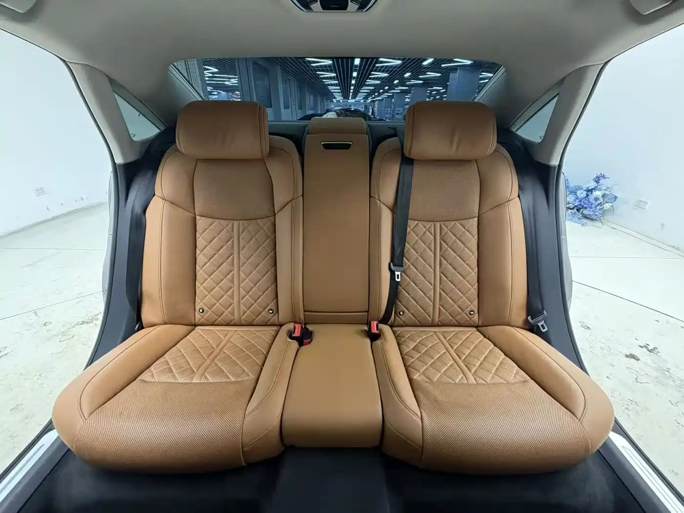 Audi A8 2023 A8L 50 TFSI quattro Exclusive фото 22
