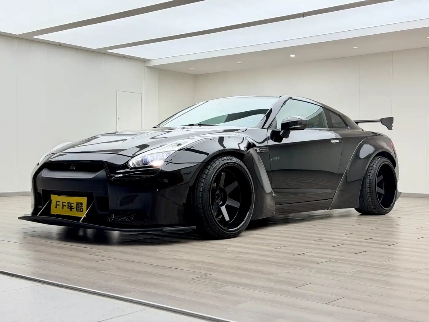 Nissan GT-R, 2010 год