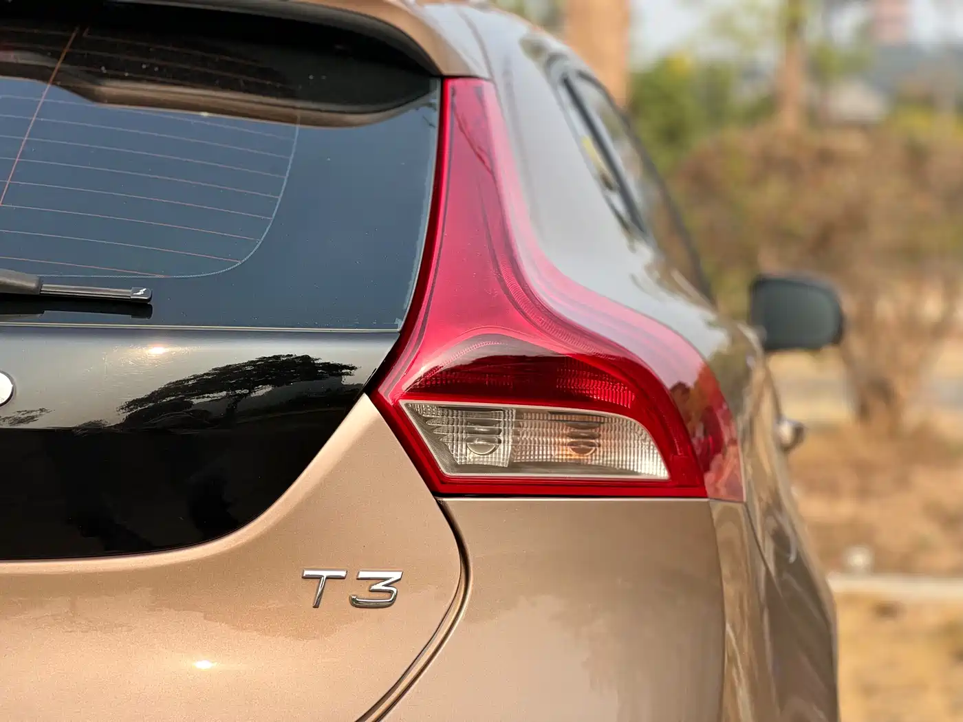 Фото 20 - Volvo V40