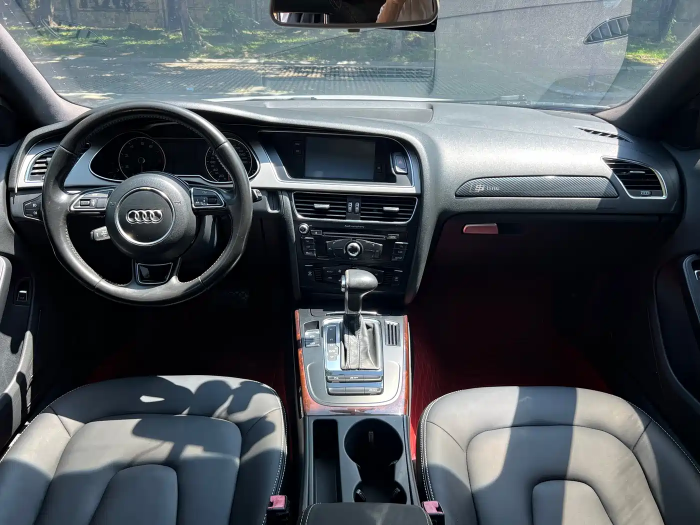 Audi A4L 2013 35 TFSI Automatic Comfort фото 8
