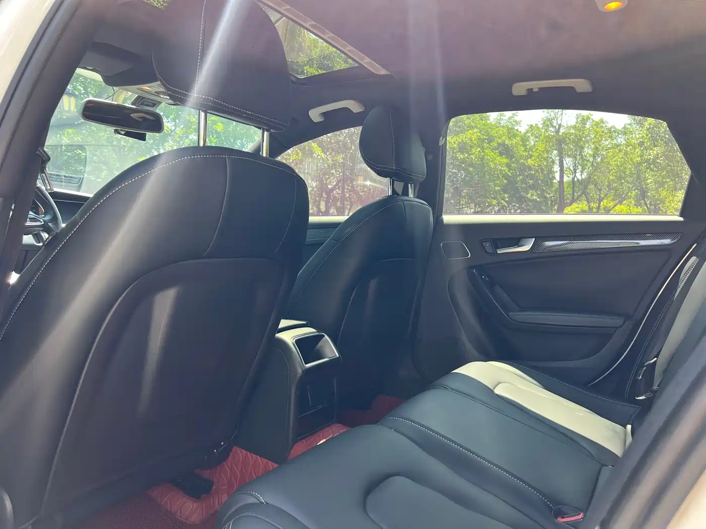 Audi A4L 2013 35 TFSI Automatic Comfort фото 9
