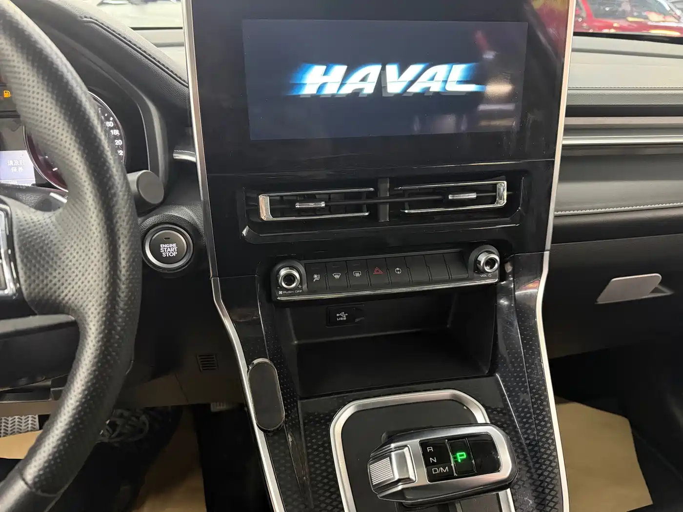 Haval M6 2021 PLUS 1.5T DCT Luxury Smart Connect фото 14