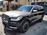 Фото 1 - Lincoln Navigator
