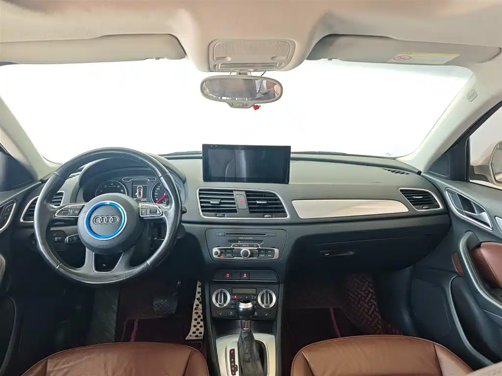 Audi Q3 2013 35 TFSI Comfort фото 5