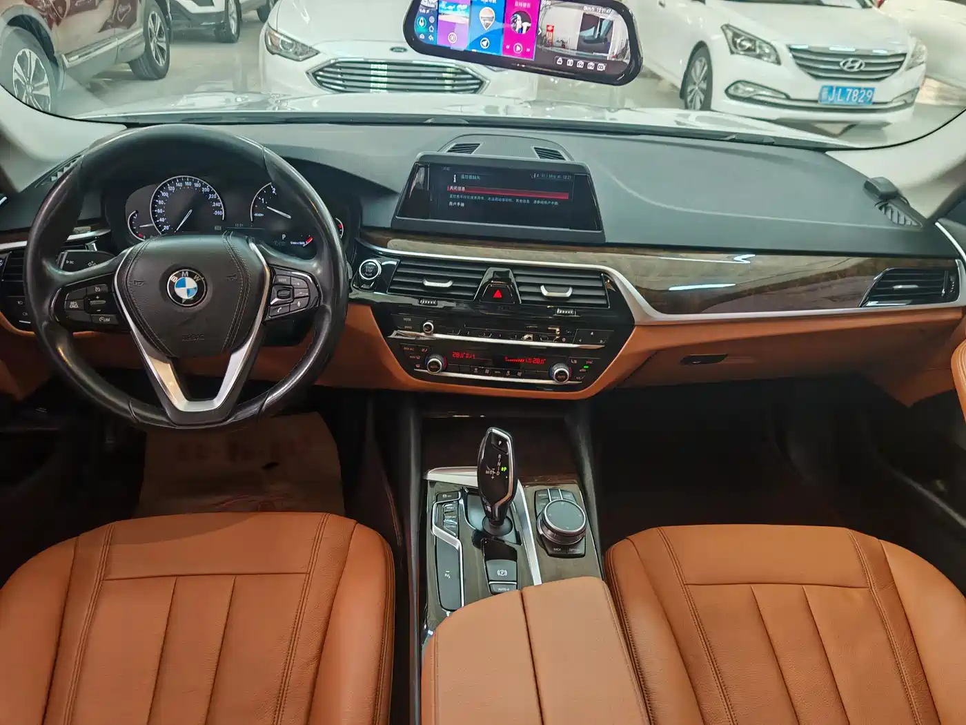 BMW 5 Series 2018 528Li Launch Special Edition фото 6