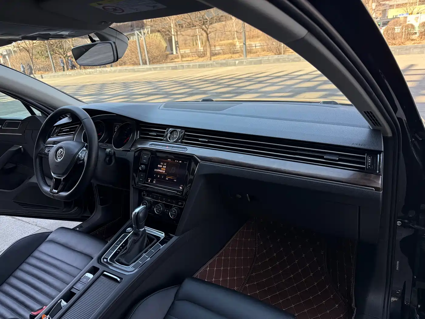Volkswagen Magotan 2019 330TSI DSG Luxury China V фото 16