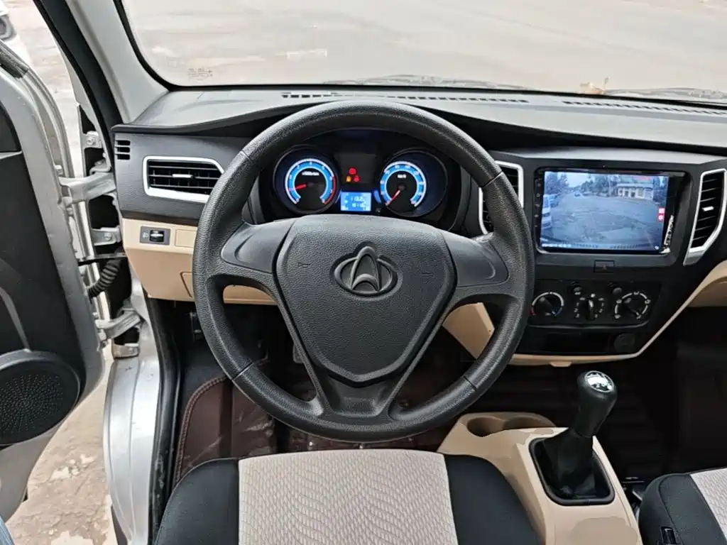 Changan Kuayue Xin Bao T3 2025 2025 Value Edition 1.4L Single Cab 2.82m Integrated Cargo Box Basic