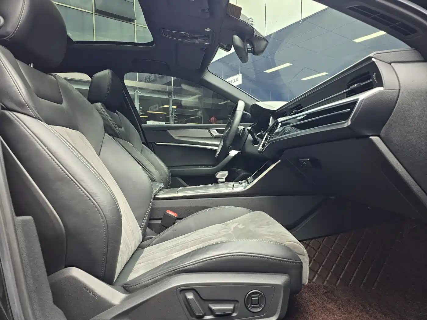 Audi A6L 2020 40 TFSI Luxury Dynamic фото 9