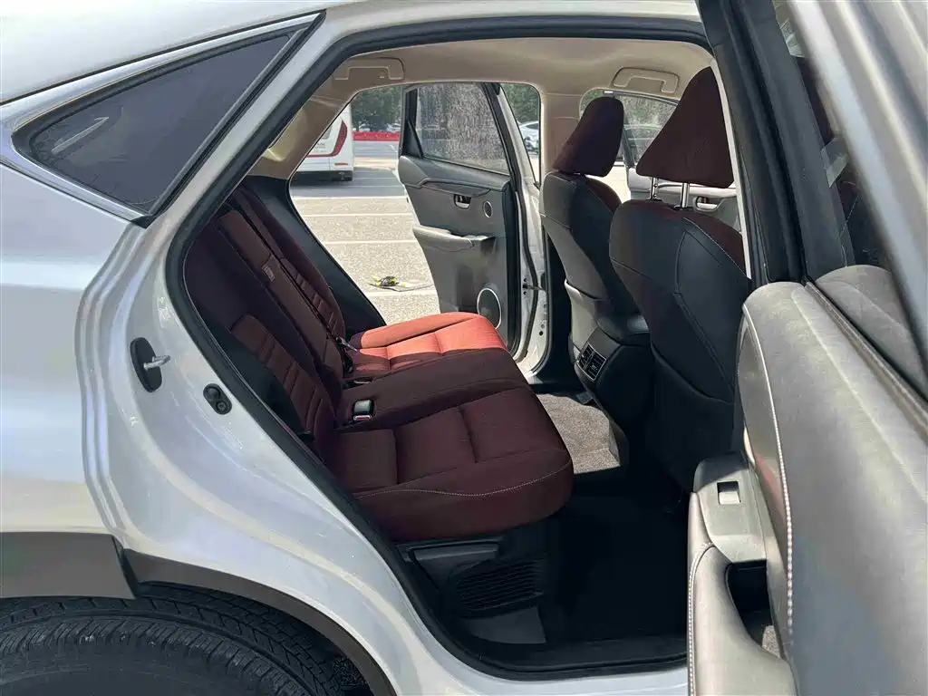 Lexus NX 2015 200 FWD Premium фото 16