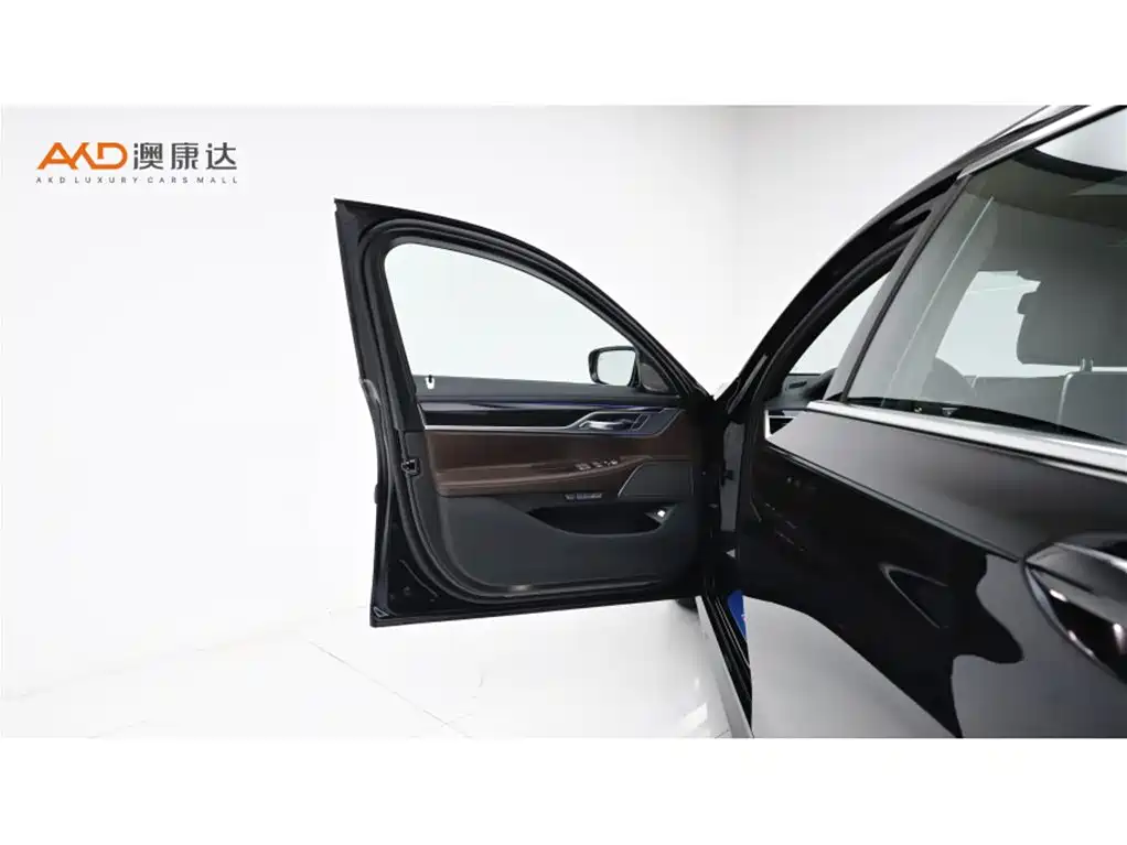 BMW 7 Series 2018 730Li Premium Type M Sport Package фото 10