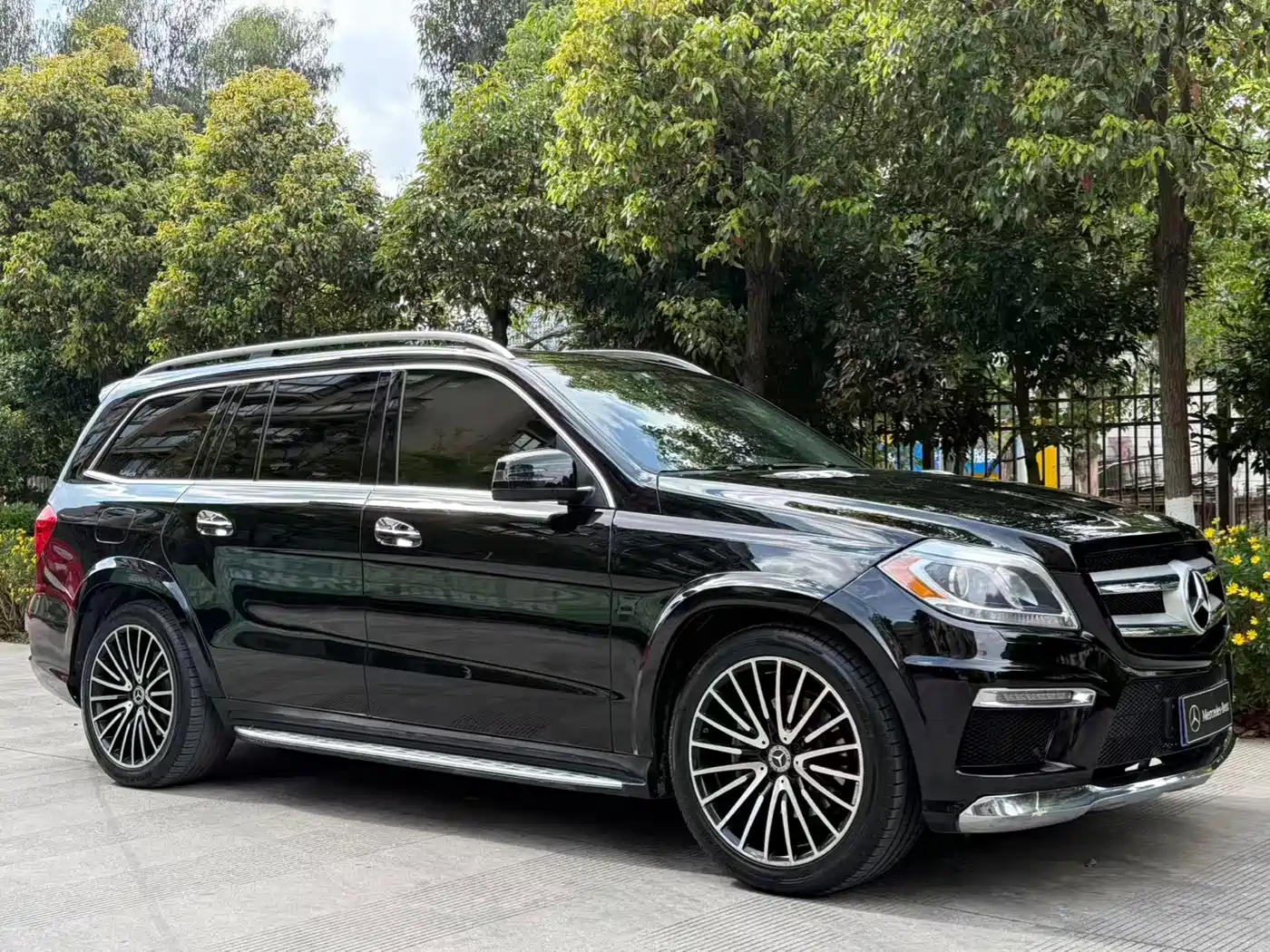 Mercedes-Benz GL-Class 2015 GL 400 4MATIC Luxury фото 38