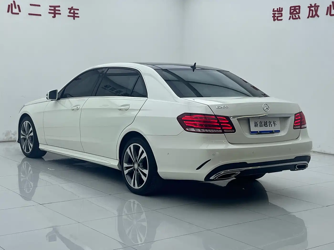 Mercedes-Benz E-Class 2015 E 200 L фото 14