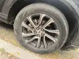 Фото 8 - Ford Explorer