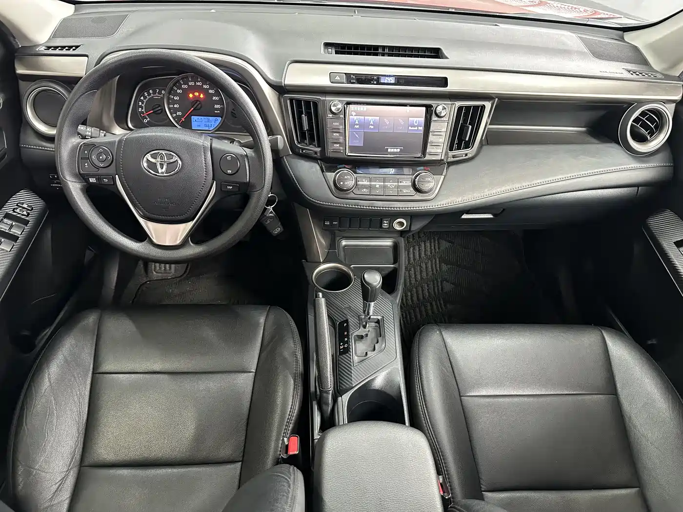 Toyota RAV4 Rongfang 2015 2.0L CVT 2WD Trend Edition фото 6