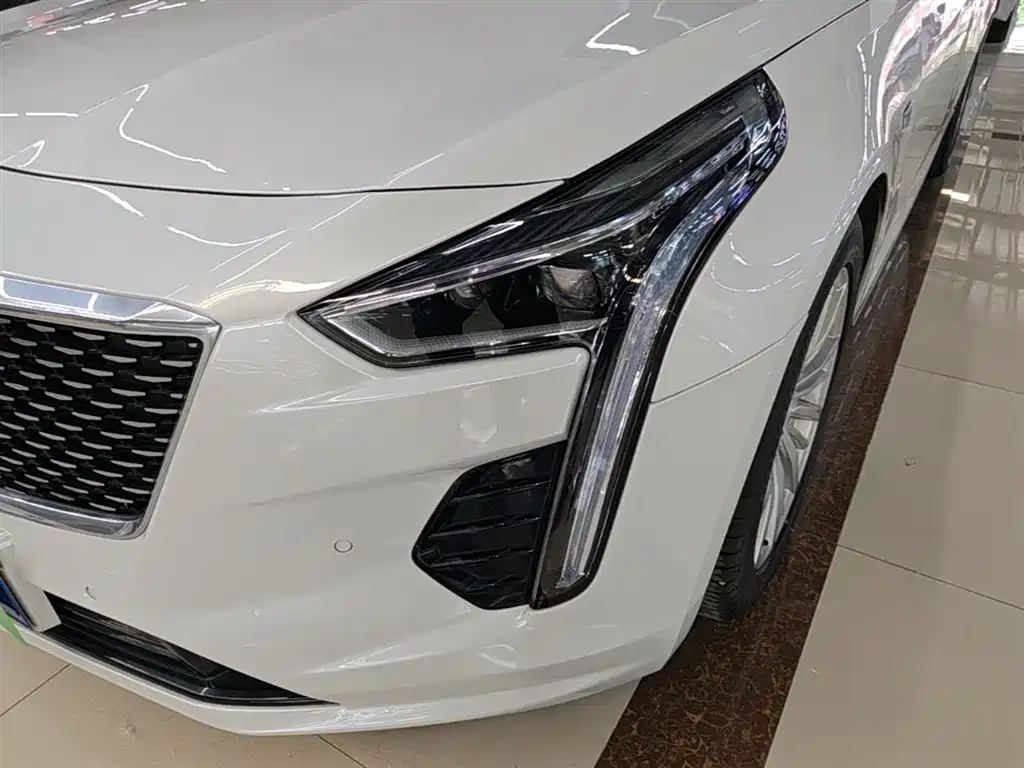 Cadillac CT6 2019 28T Fashion Model фото 24