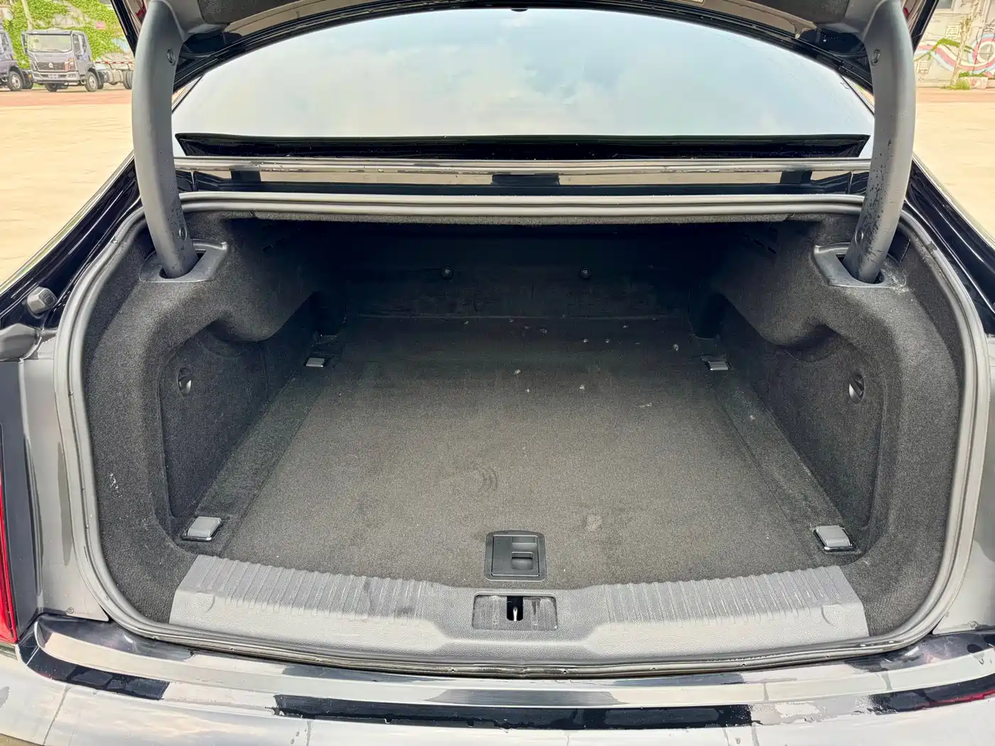 Hongqi H9 2020 3.0T Smart Connection Qi Chang Edition фото 16