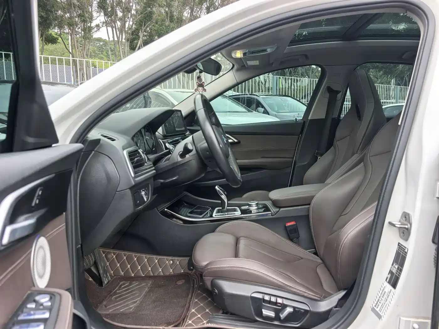 BMW 1 Series 2021 Facelift 125i M Sport Shadow Edition фото 10