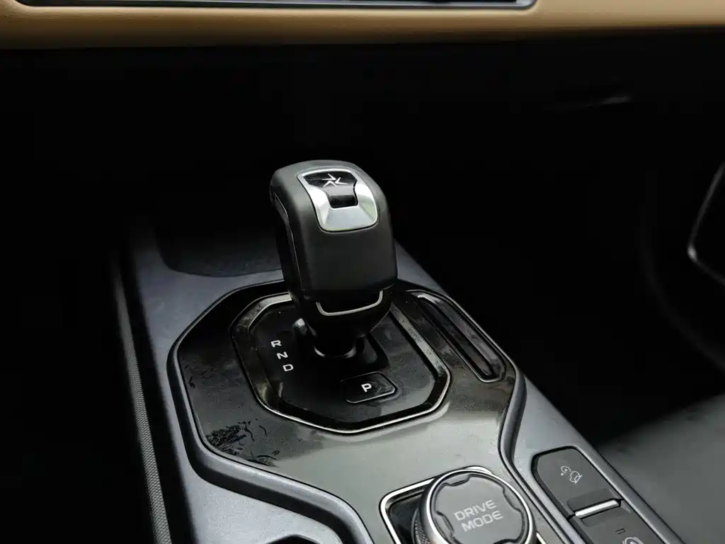 Geely ICON 2024 2023 1.5TD Chocolate Premium Edition
