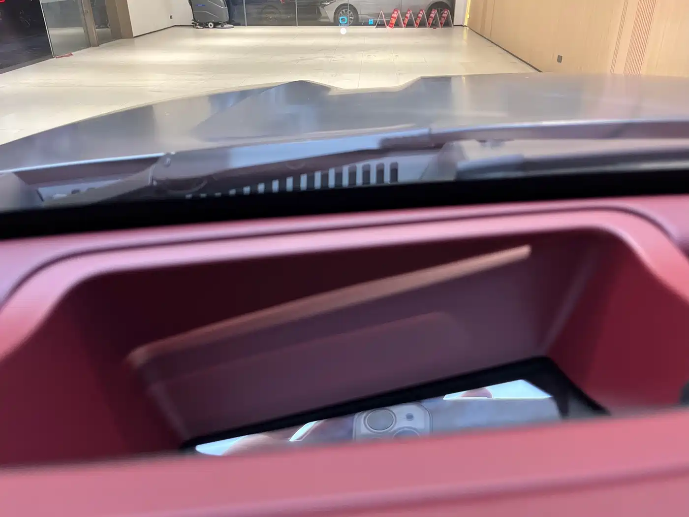 TANK TANK 700 NEW ENERGY