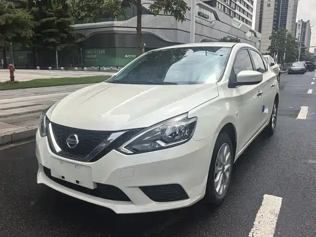 Nissan Sylphy 2022 Classic 1.6XE CVT Comfort Edition — фото 1