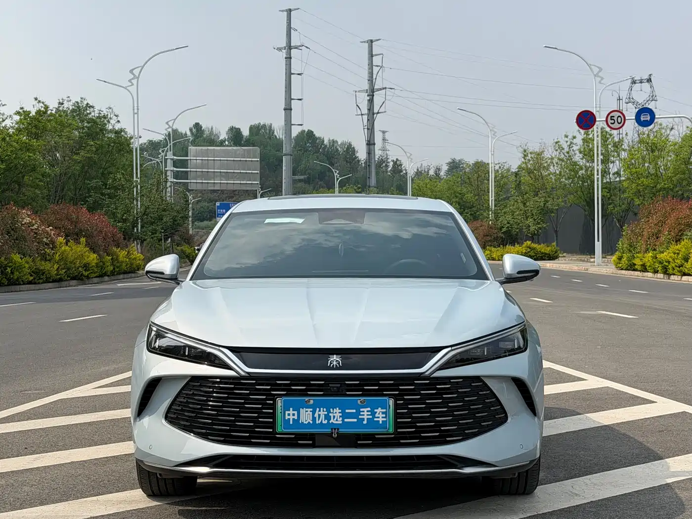 BYD Qin L 2024 DM-i 120KM Superior Edition фото 2
