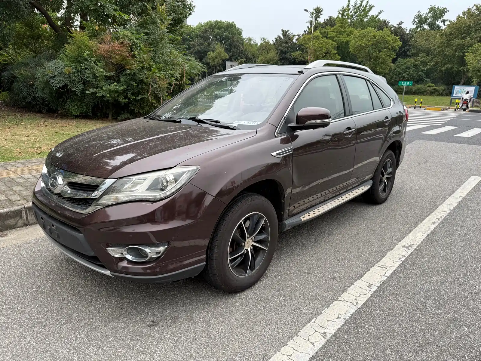 Фото 1 - BYD S7