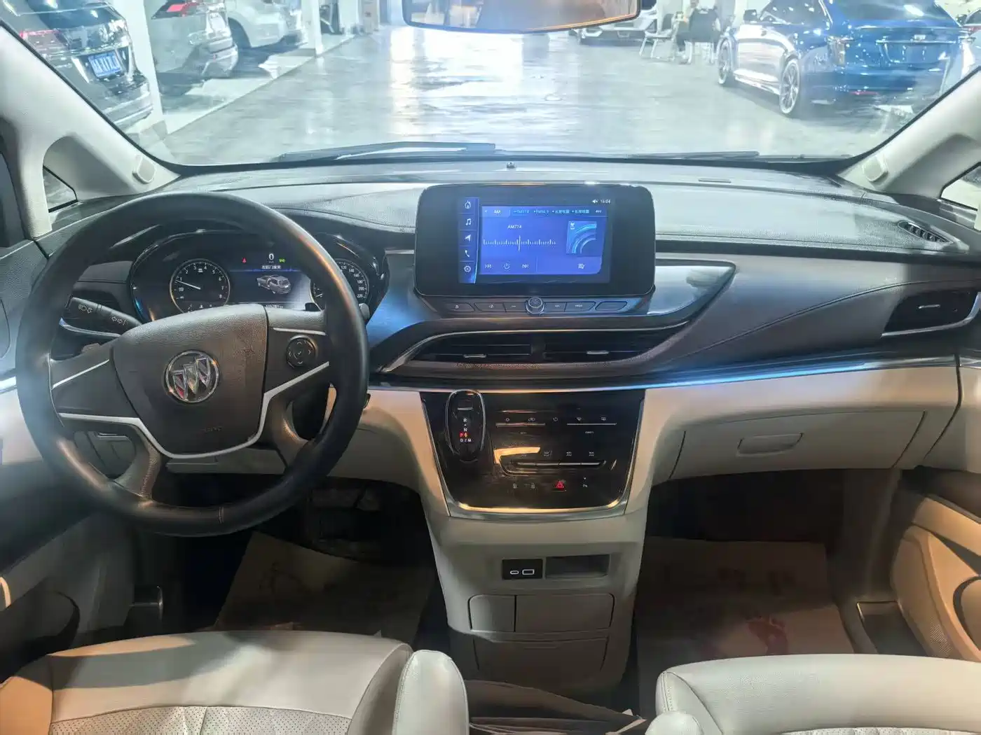 Buick GL8 2022 Land Business Class 652T Comfort фото 4