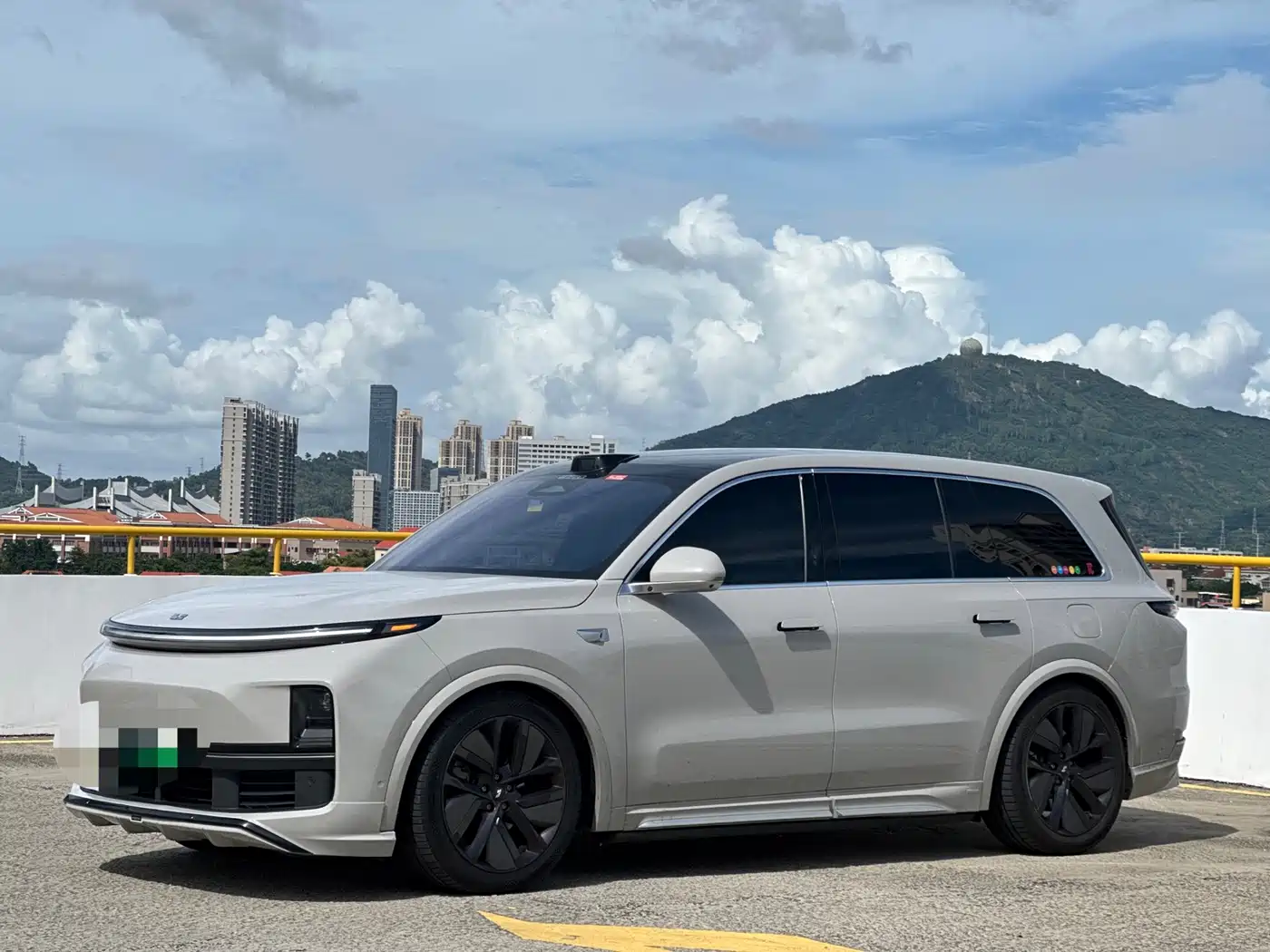 Li Auto Li Xiang L9 2024 Model Ultra