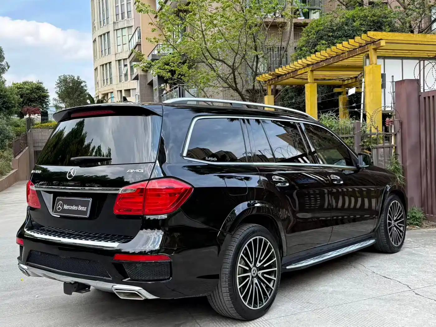 Mercedes-Benz GL-Class 2015 GL 400 4MATIC Luxury фото 34
