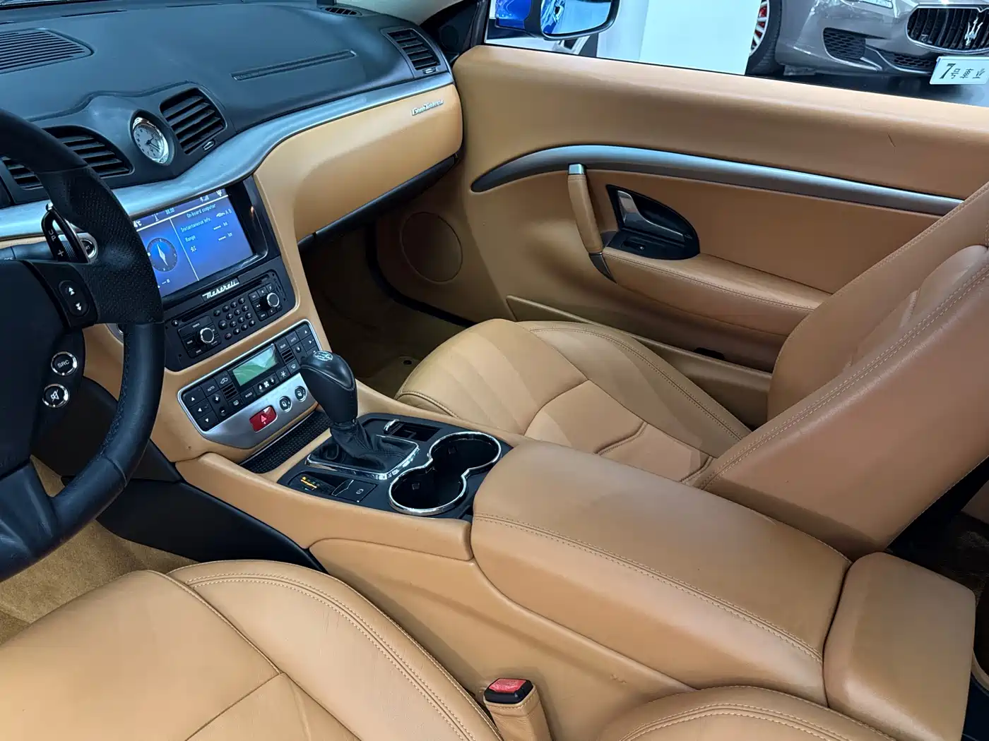 Maserati GranTurismo 2015 2007 4.2L Standard