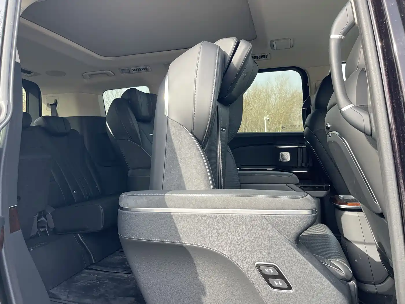 Hongqi HONGQI HQ9 PHEV