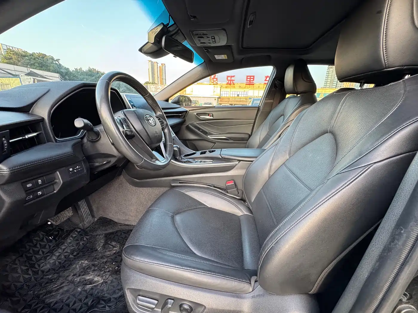 Toyota Avalon 2022 2.5L Luxury Edition фото 5