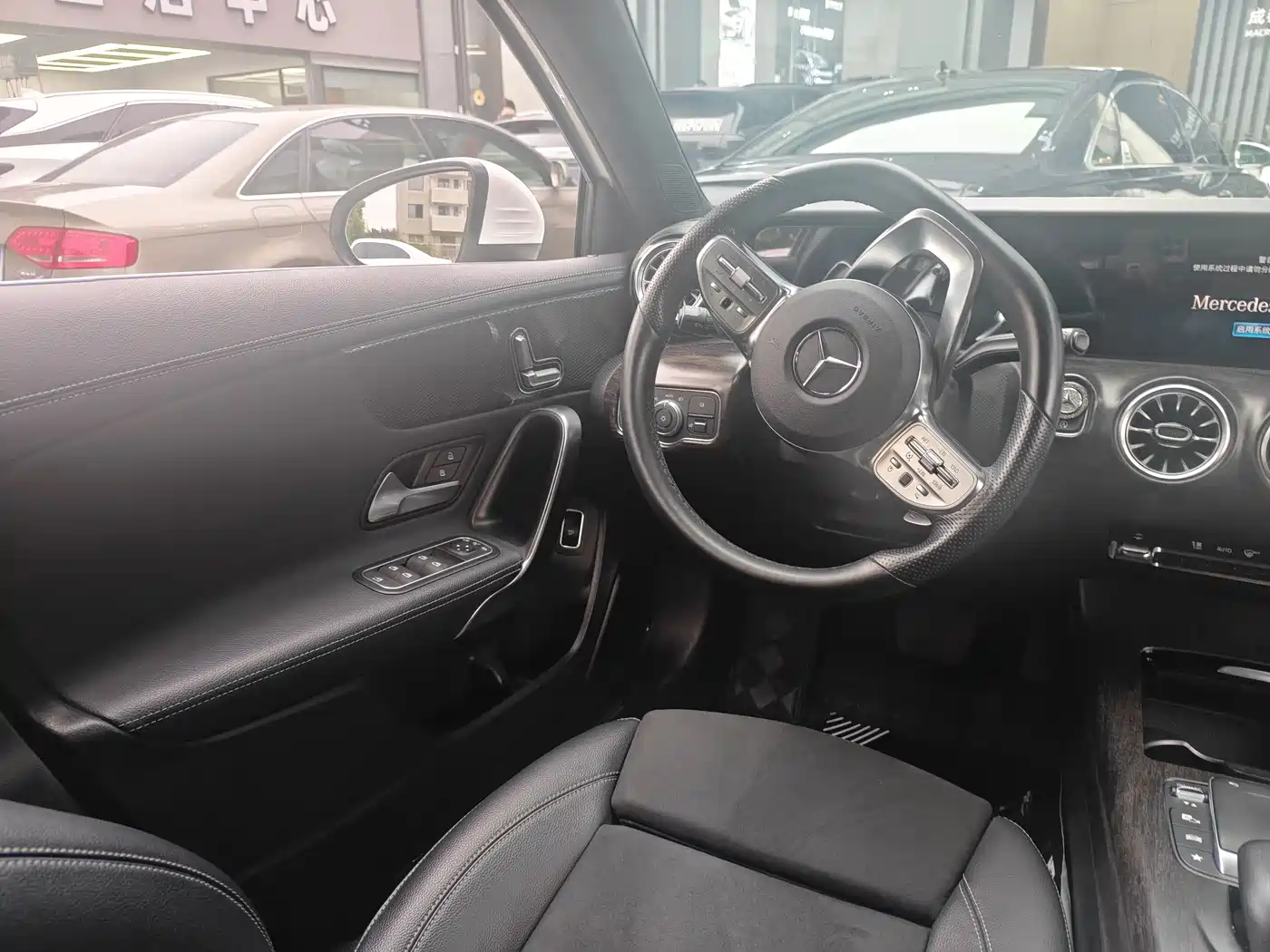 MERCEDES-BENZ A CLASS