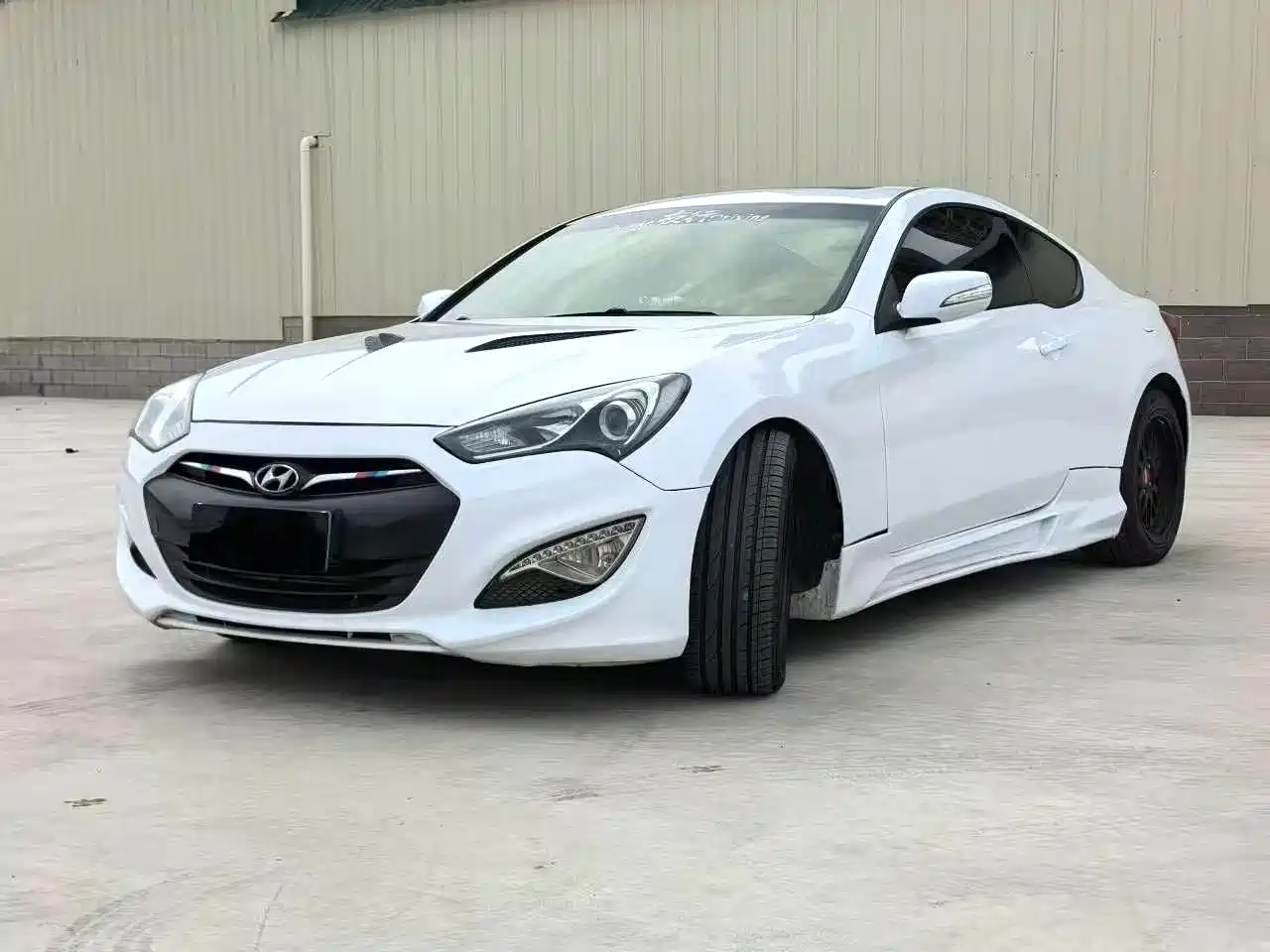 Hyundai Genesis Coupe 2013 2012 2.0T Automatic Elegant Edition
