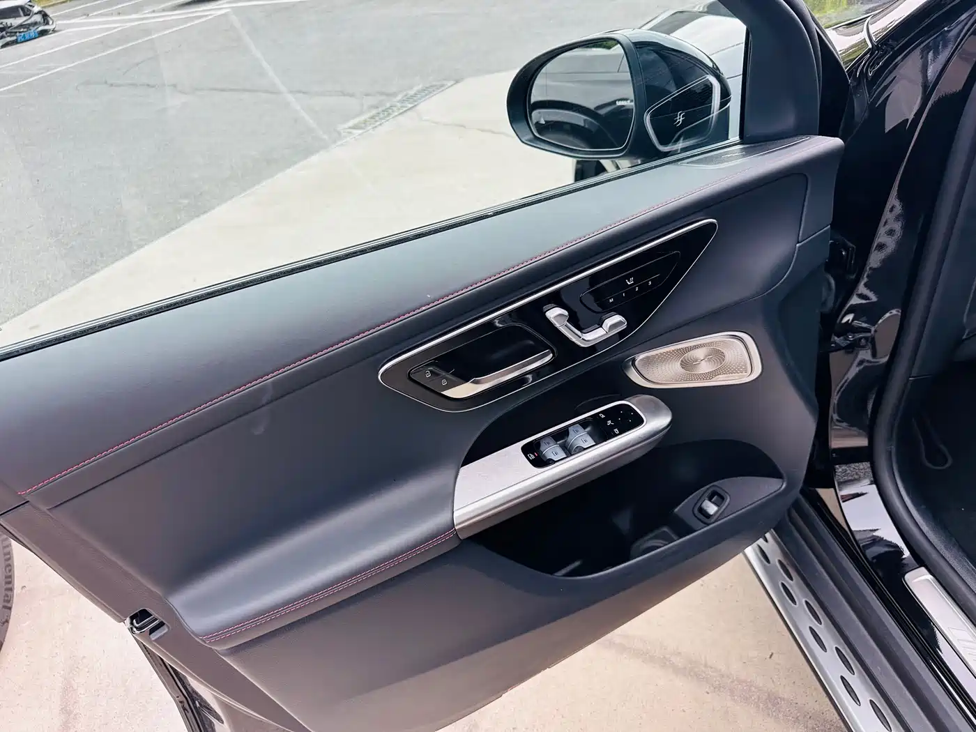 Mercedes-Benz GLC AMG 2025 AMG GLC 43 4MATIC фото 4