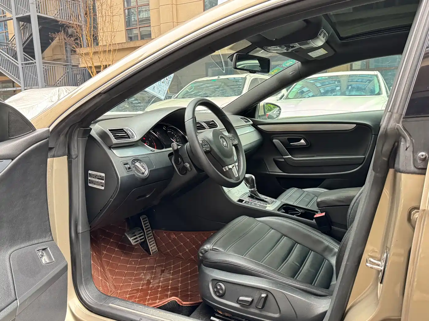 Volkswagen FAW-Volkswagen CC 2015 1.8TSI Premium фото 8