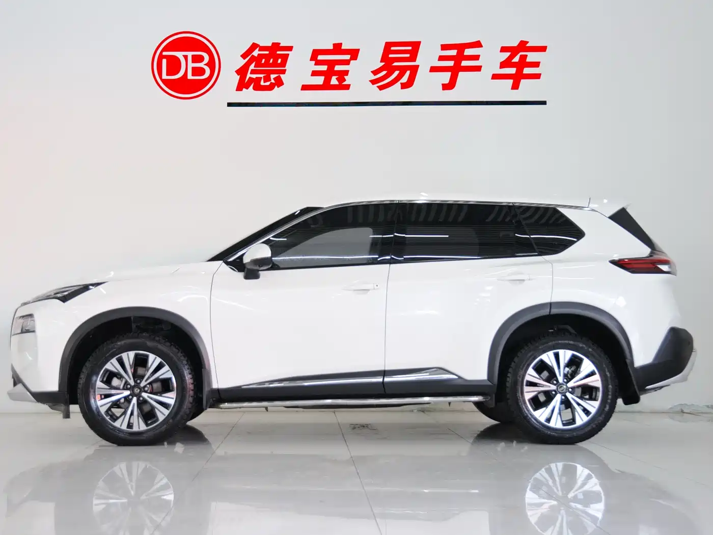 NISSAN QIJUN