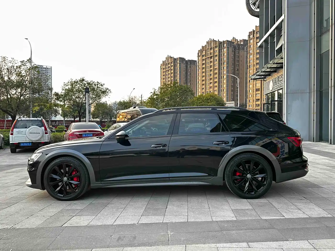 Audi A6 (Import) 2020 allroad quattro Explorer 55 TFSI Premium Off-Road фото 7