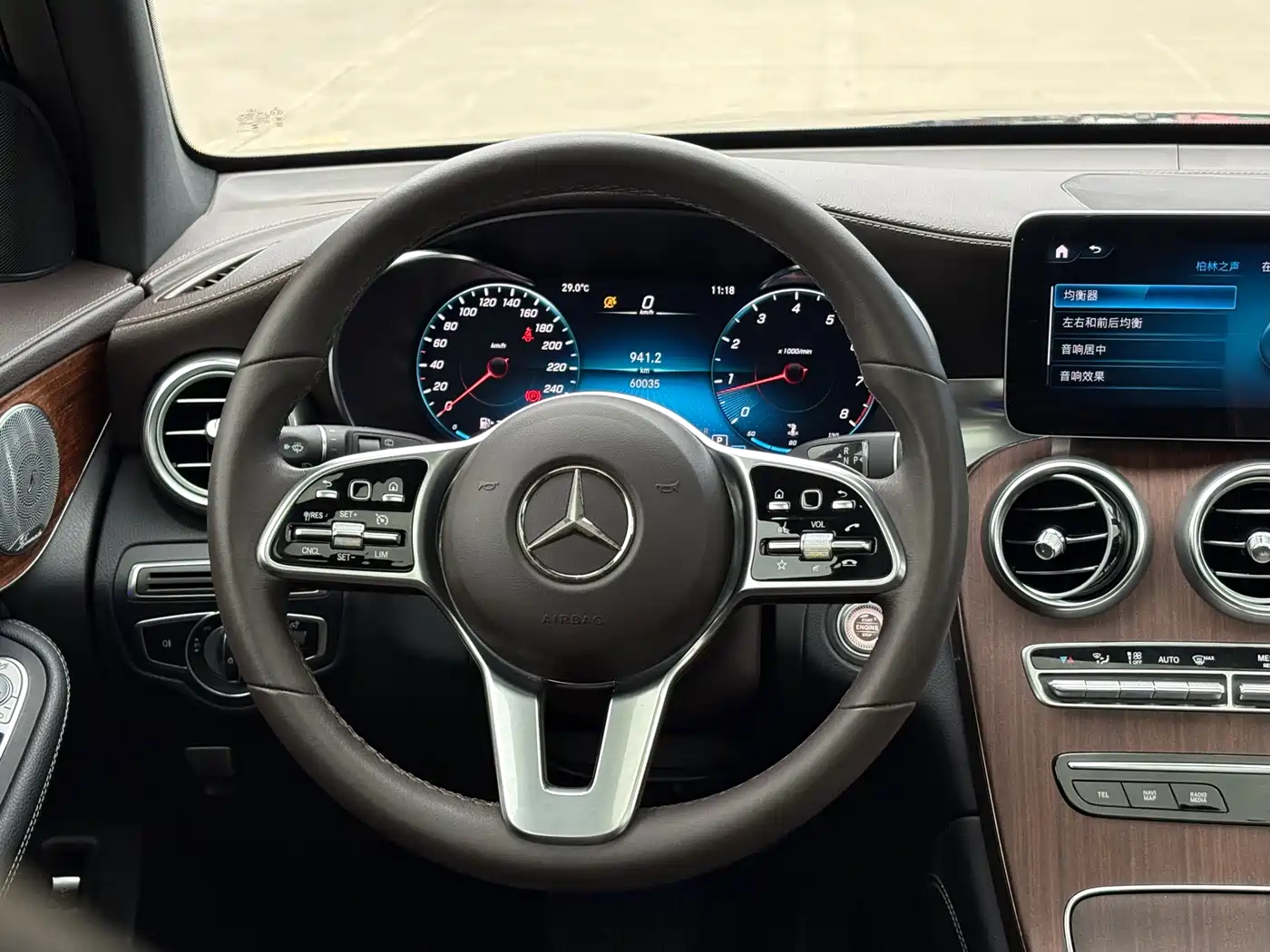Mercedes-Benz GLC 2020 GLC 300 L 4MATIC Luxury фото 6