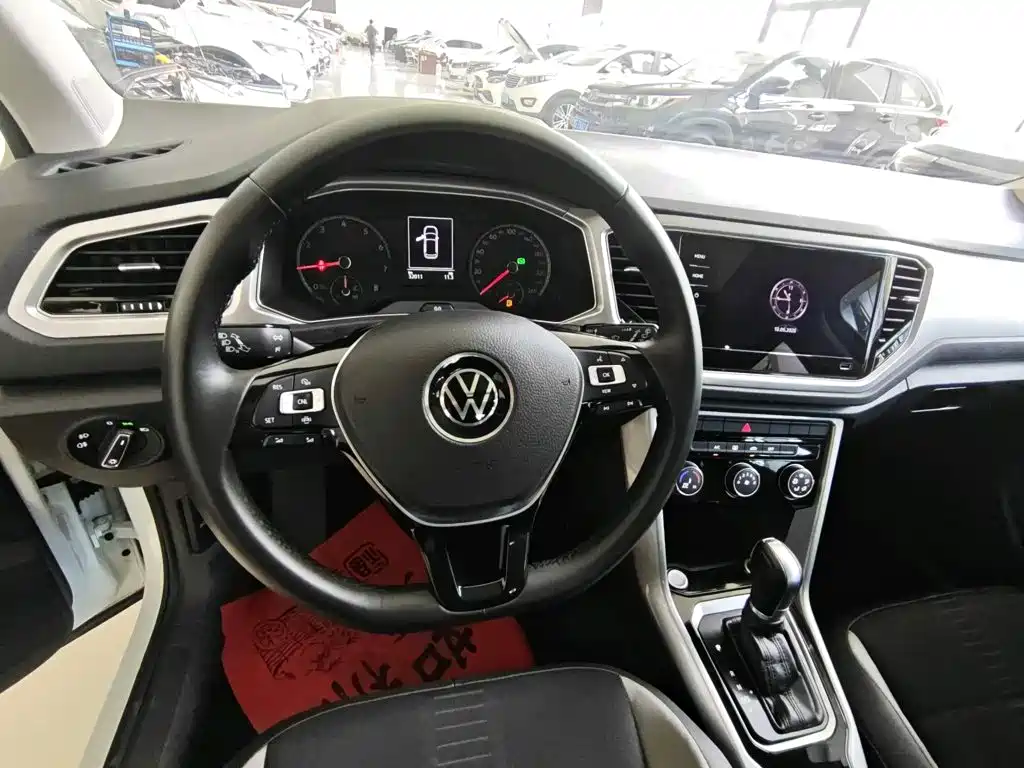 Volkswagen T-Roc, миниатюра 14