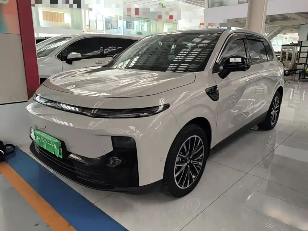 2026 Leapmotor B10