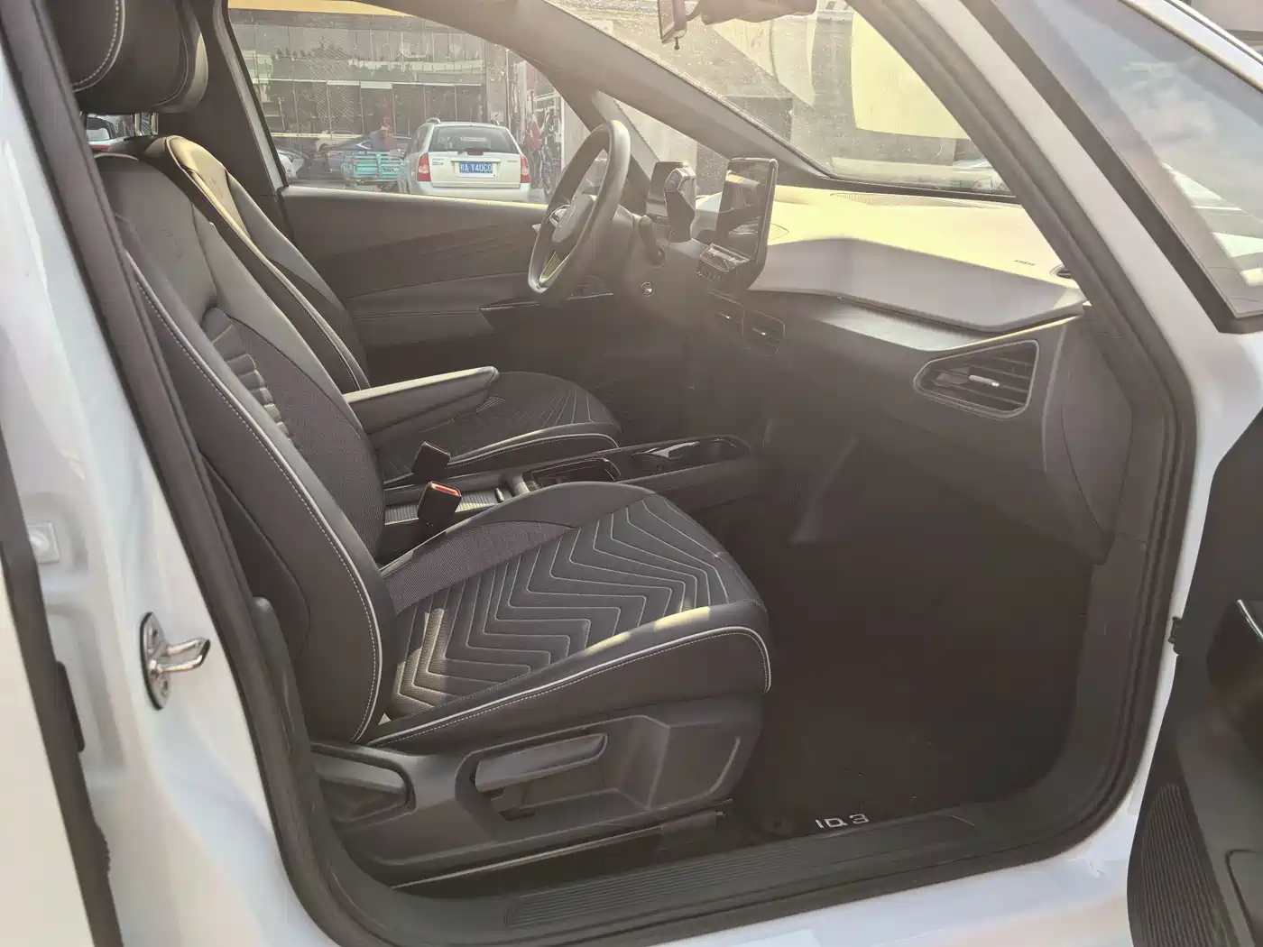 Volkswagen ID.3 2022 Pure Clean Edition фото 14