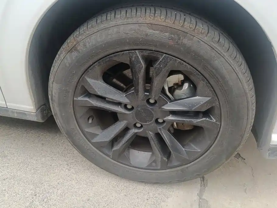 Dongfeng Aeolus Yixuan 2025 2025 1.5L Auto Luxury