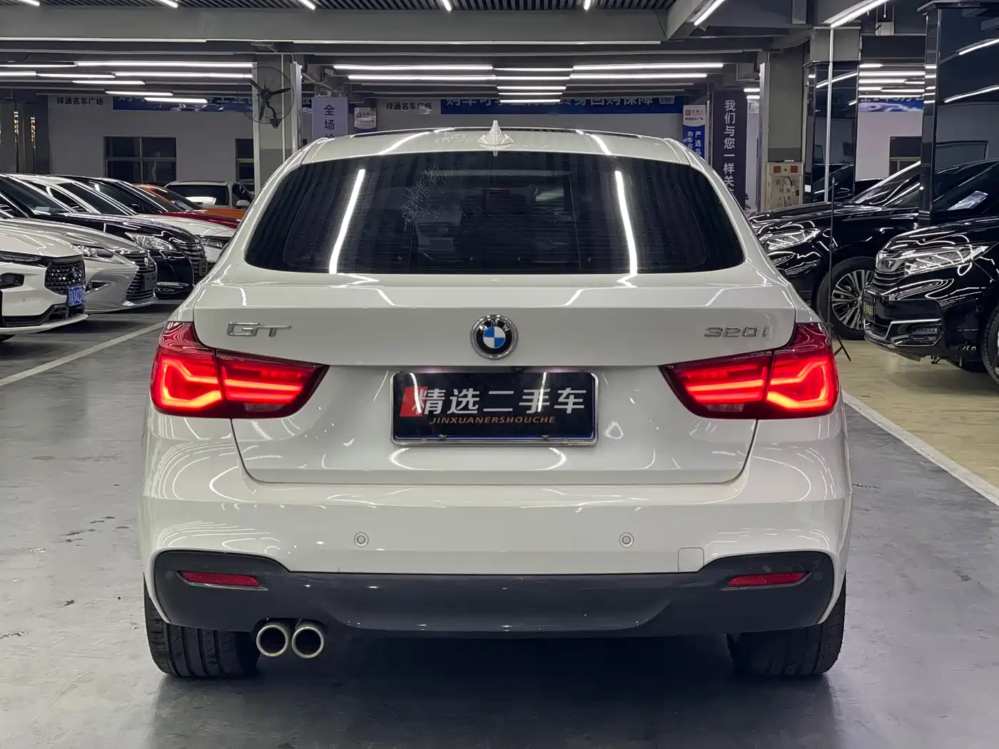 BMW 3 Series GT 2020 320i M Sport Package фото 7