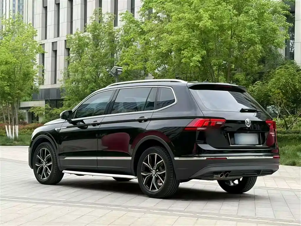 Volkswagen Tiguan L 2019 330TSI Auto 2WD Smart Luxury Edition China V фото 6